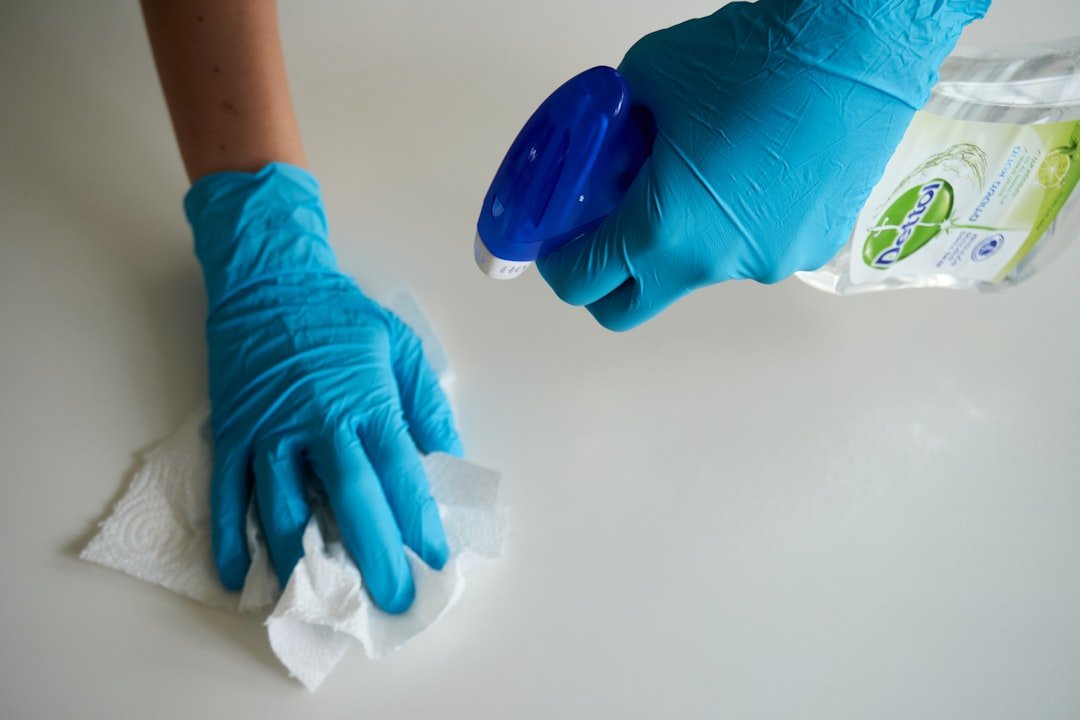 Cleaning time 🧼🤚 -- Thanks for visiting! Donations help & motivate me to keep uploading more 📸s. Even a buck or two helps. ➡️ https://www.buymeacoffee.com/uniqueton Found my photos useful? feel free to contact me about anything at email: uniquetonshots@gmail.com IG: @uniquetonshots